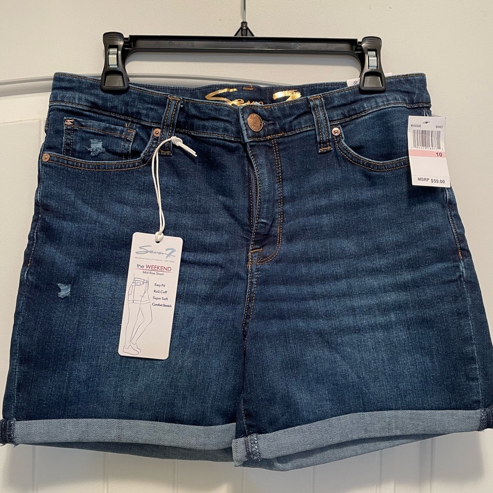 Seven7 Brand Weekend Mid Rise Shorts